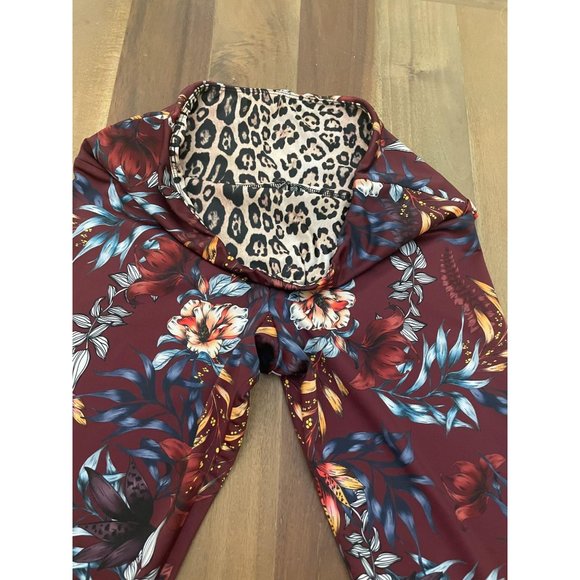 Onzie High-Rise Majestic Floral Leggings Large - Picture 7 of 12